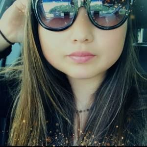 Meet your Posher, Bethany